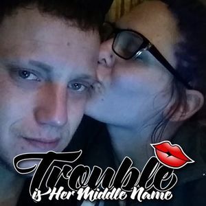 Meet your Posher, Caitlin